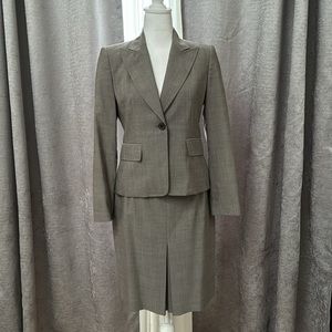 Ann Klein Skirt Suit- Light grey/Heather grey
